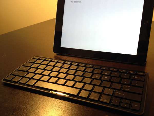 AmazonBasics Bluetooth Keyboard for iPad