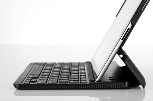 ZAGGfolio: iPad Workstation and Bluetooth Keyboard